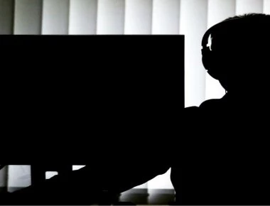 Υπόθεση Novartis: Το μυστήριο με τις καταθέσεις των μαρτύρων και τα ψευδώνυμα «Μάξιμος» και «Κατερίνα» –